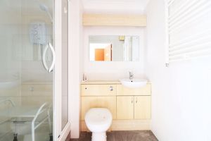 SHOWER ROOM- click for photo gallery